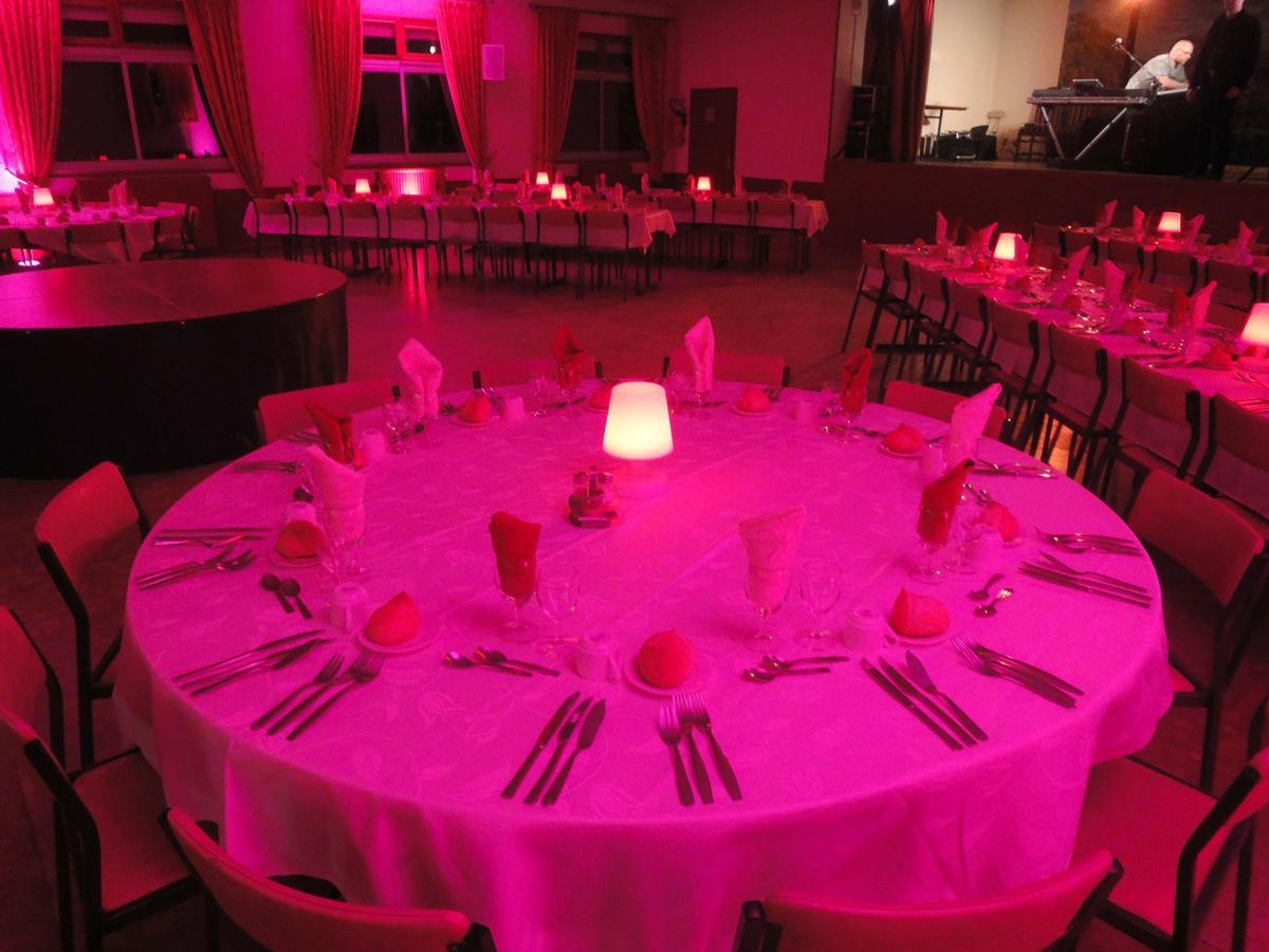 Hotel Restaurant La Grenouillere Vitré Dış mekan fotoğraf