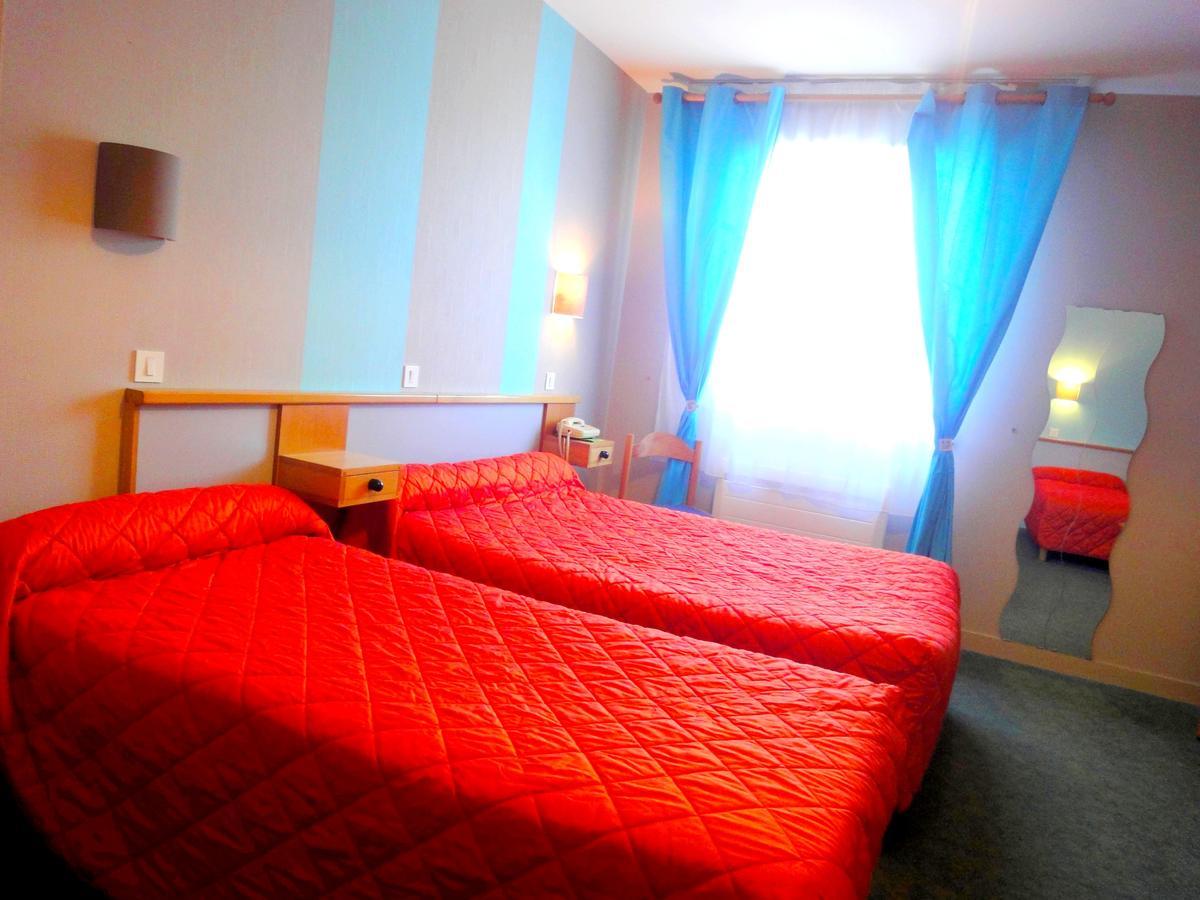 Hotel Restaurant La Grenouillere Vitré Dış mekan fotoğraf